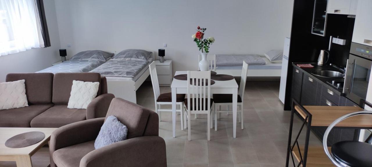 Mignon Apartment *
